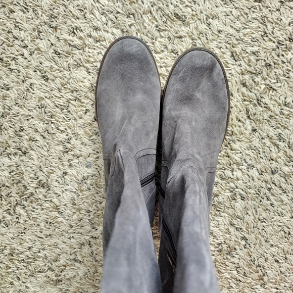 Lucky Brand hanover grey suede zipper boots sz 9 - Picture 6 of 10